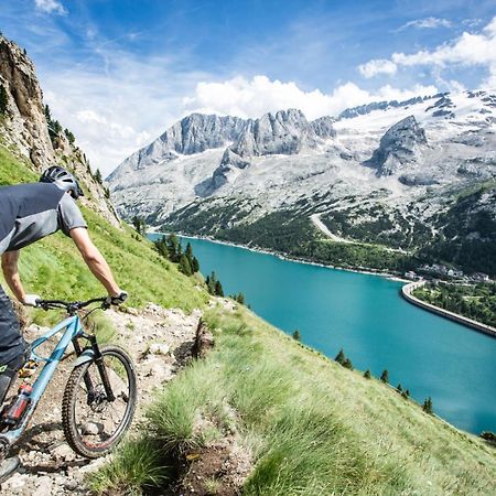 Linder Cycling Hotel Selva di Val Gardena Exterior photo