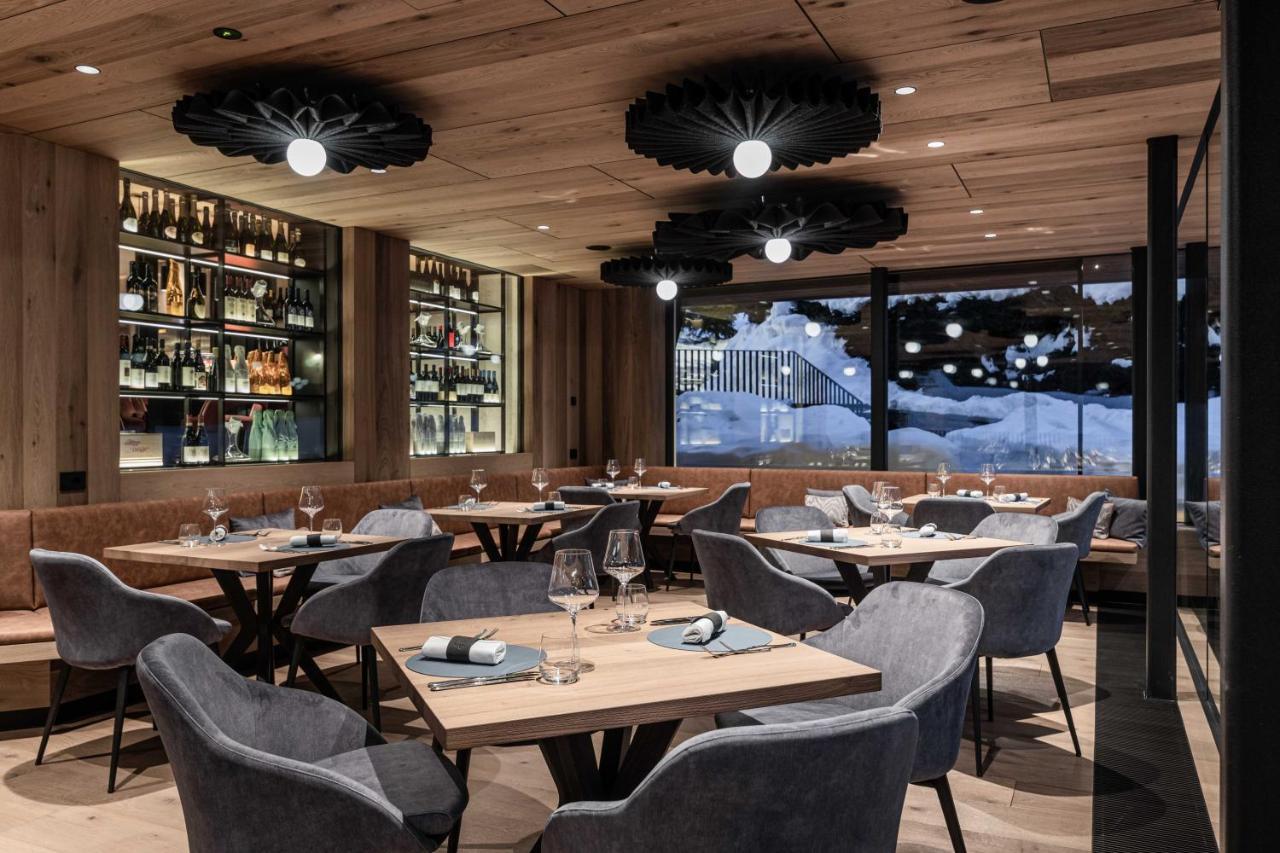 Linder Cycling Hotel Selva di Val Gardena Exterior photo